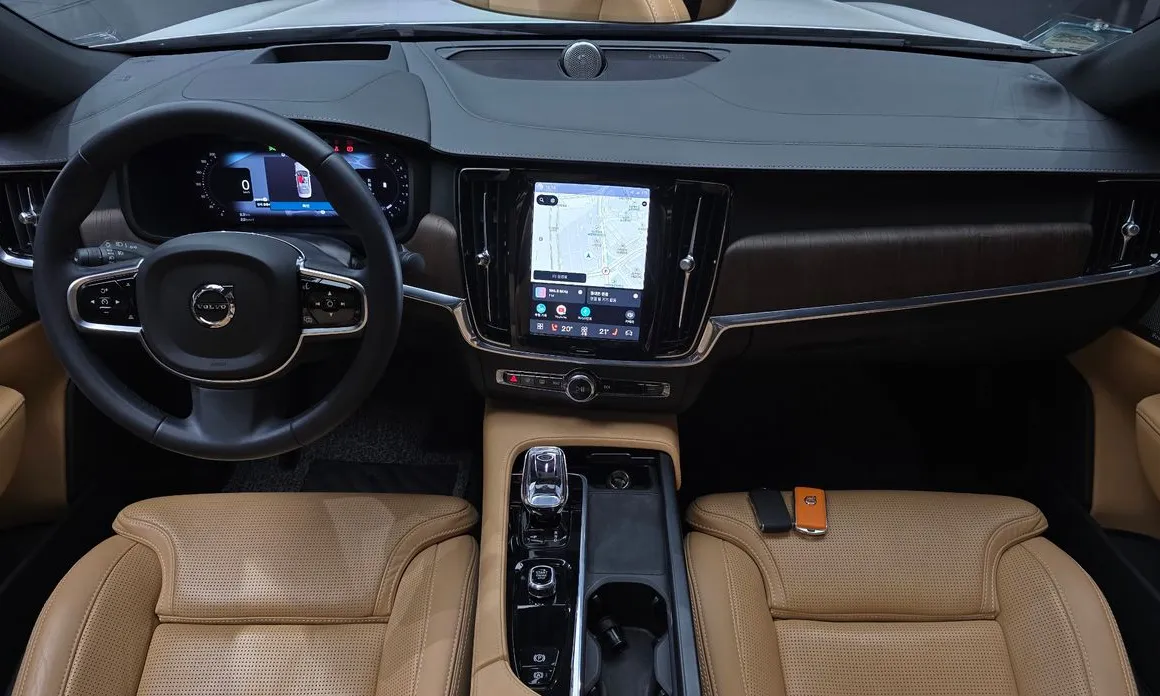 Volvo S90