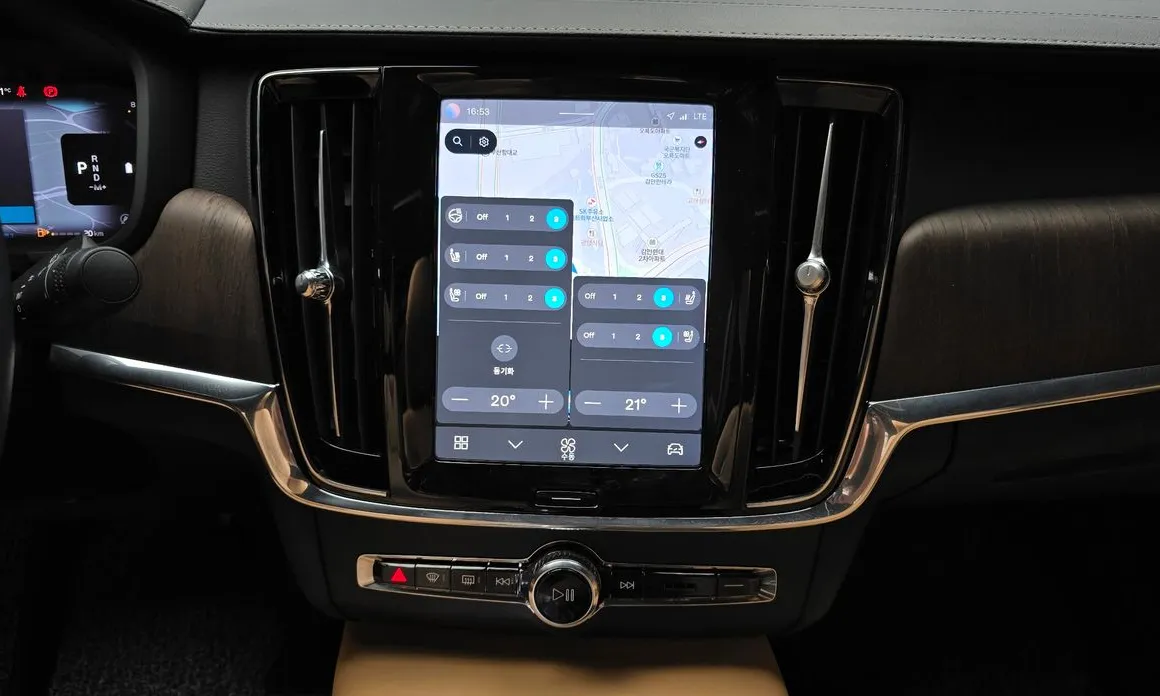 Volvo S90