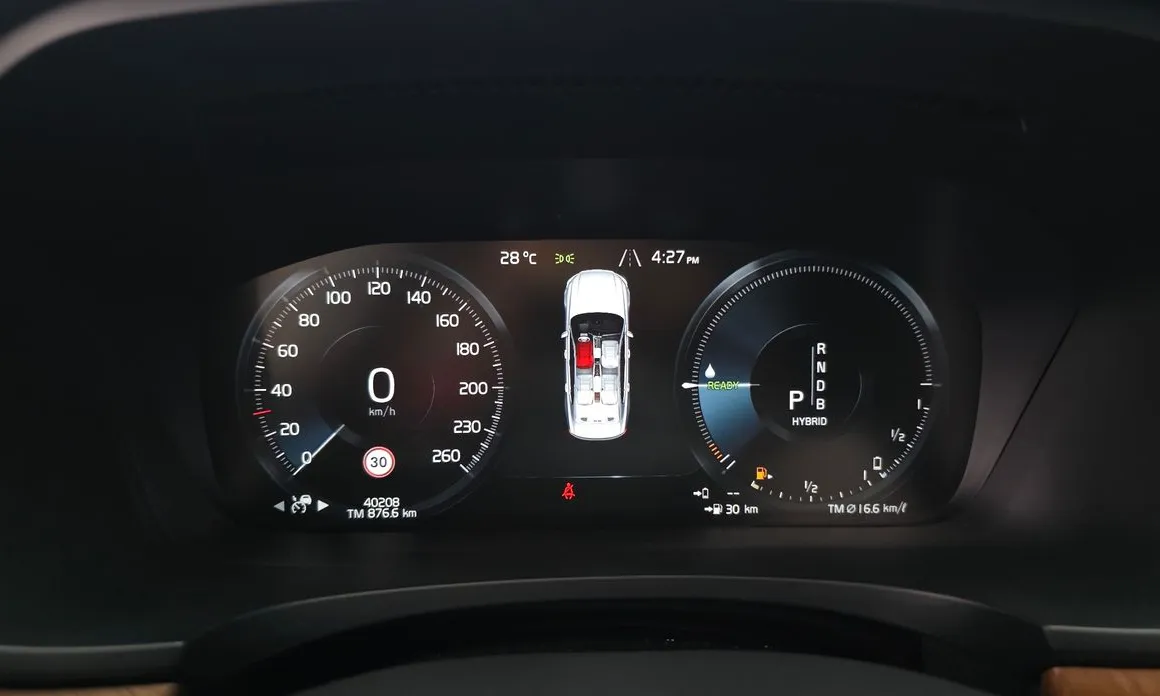 Volvo S90