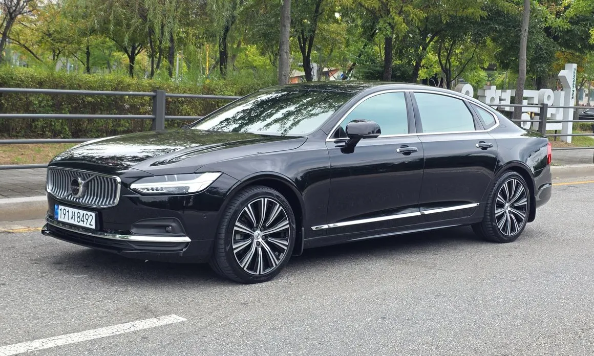 Volvo S90