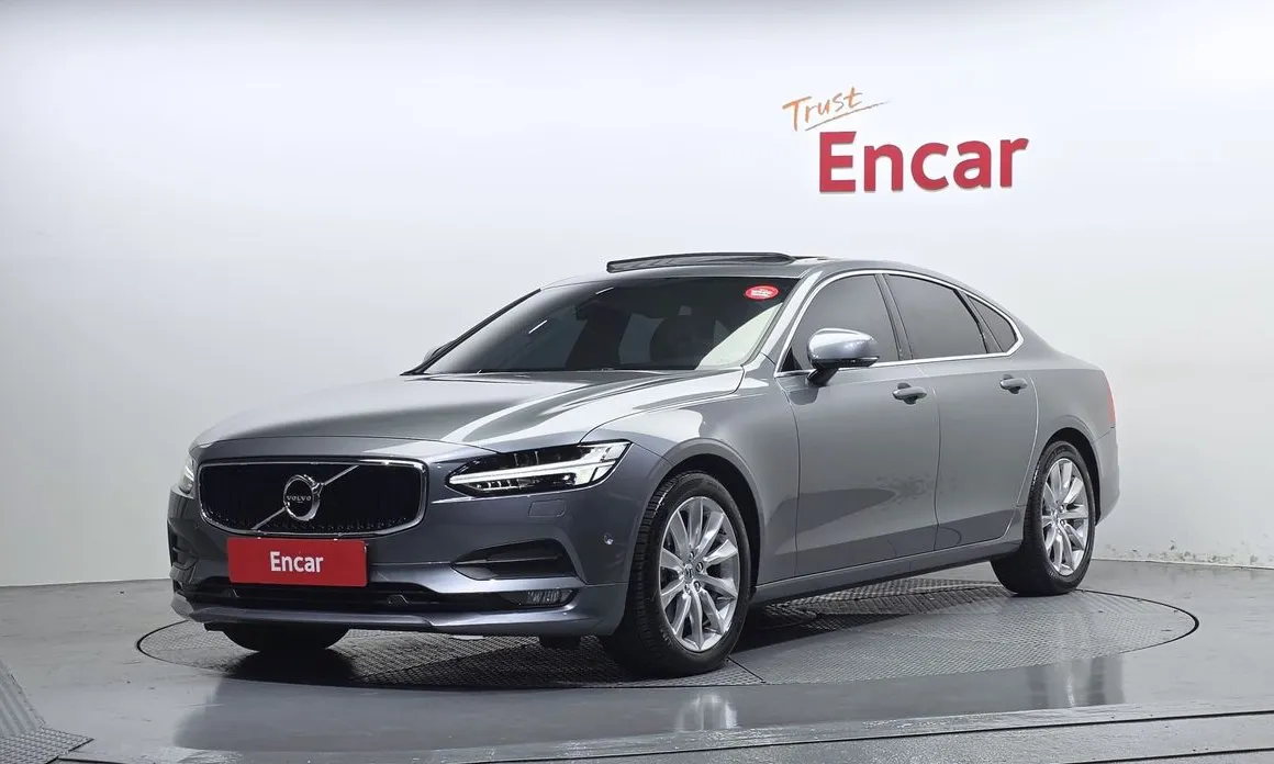 Volvo S90