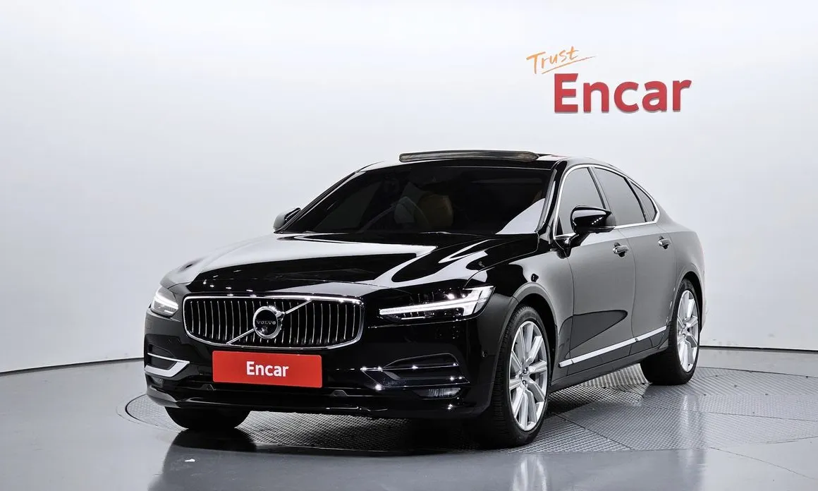 Volvo S90