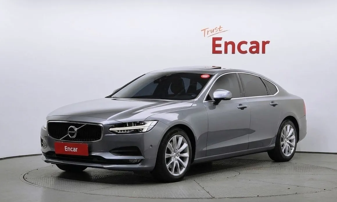 Volvo S90