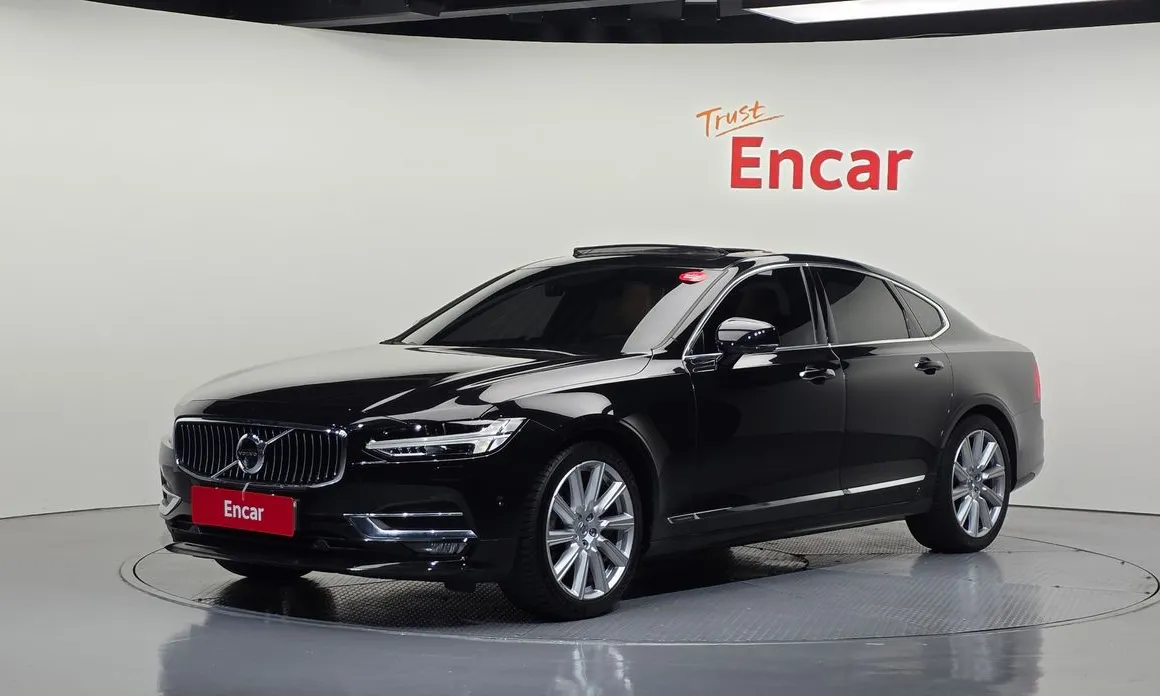 Volvo S90