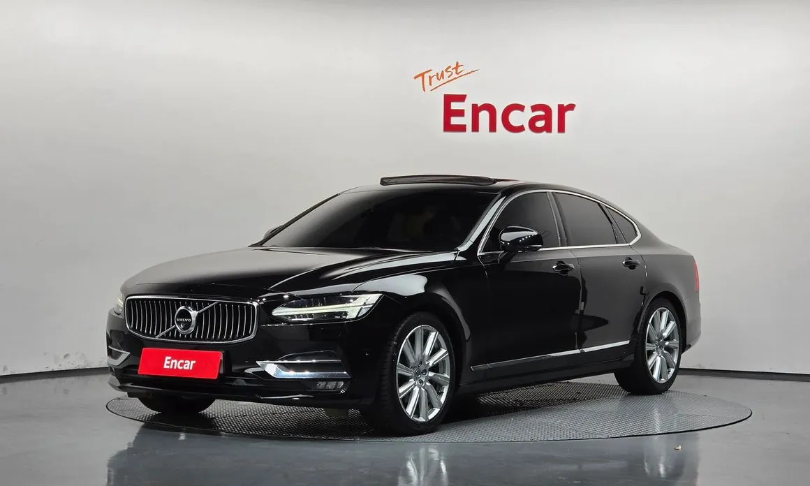 Volvo S90