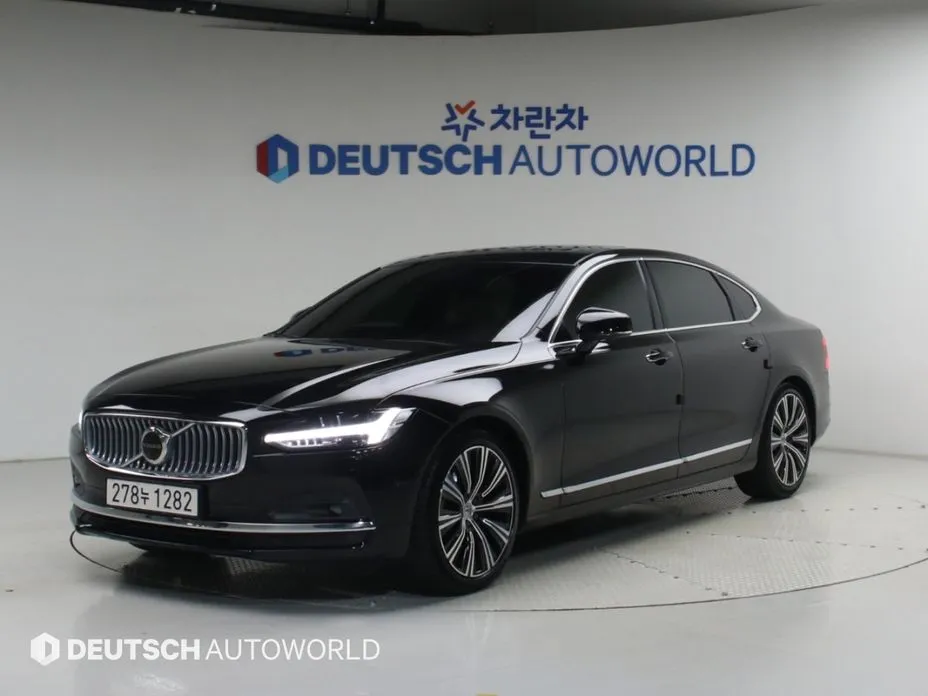 Volvo S90