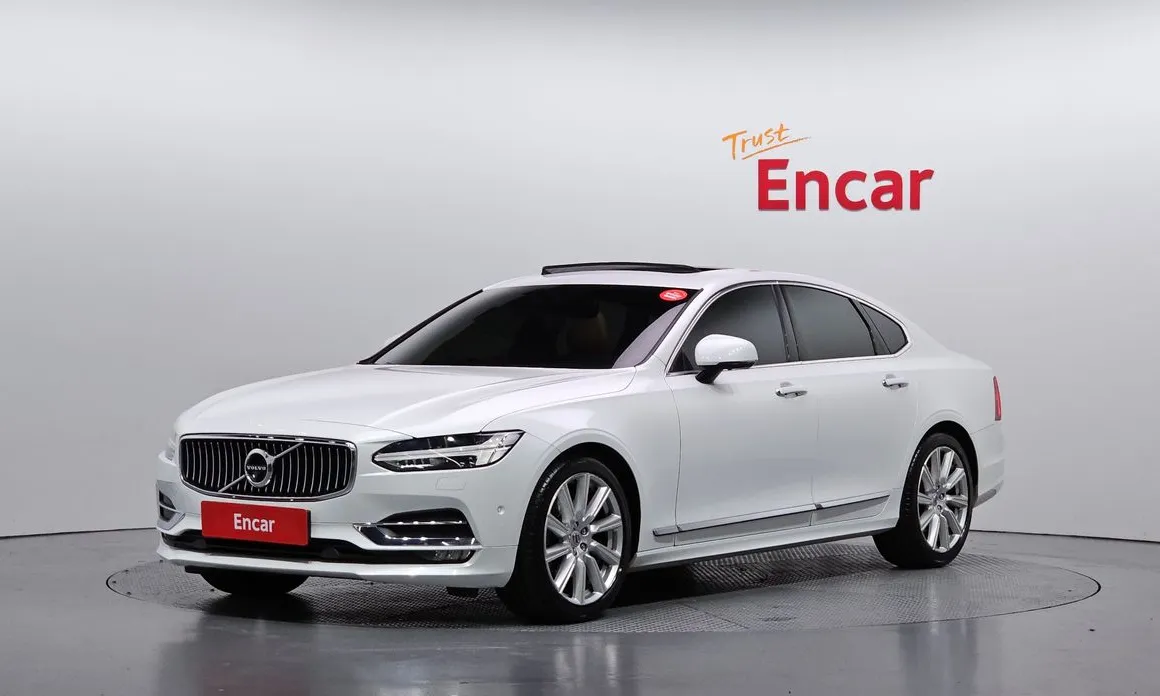 Volvo S90