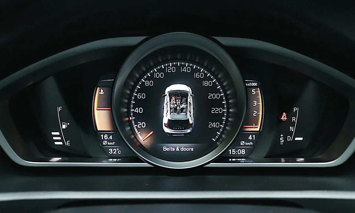 Volvo V40