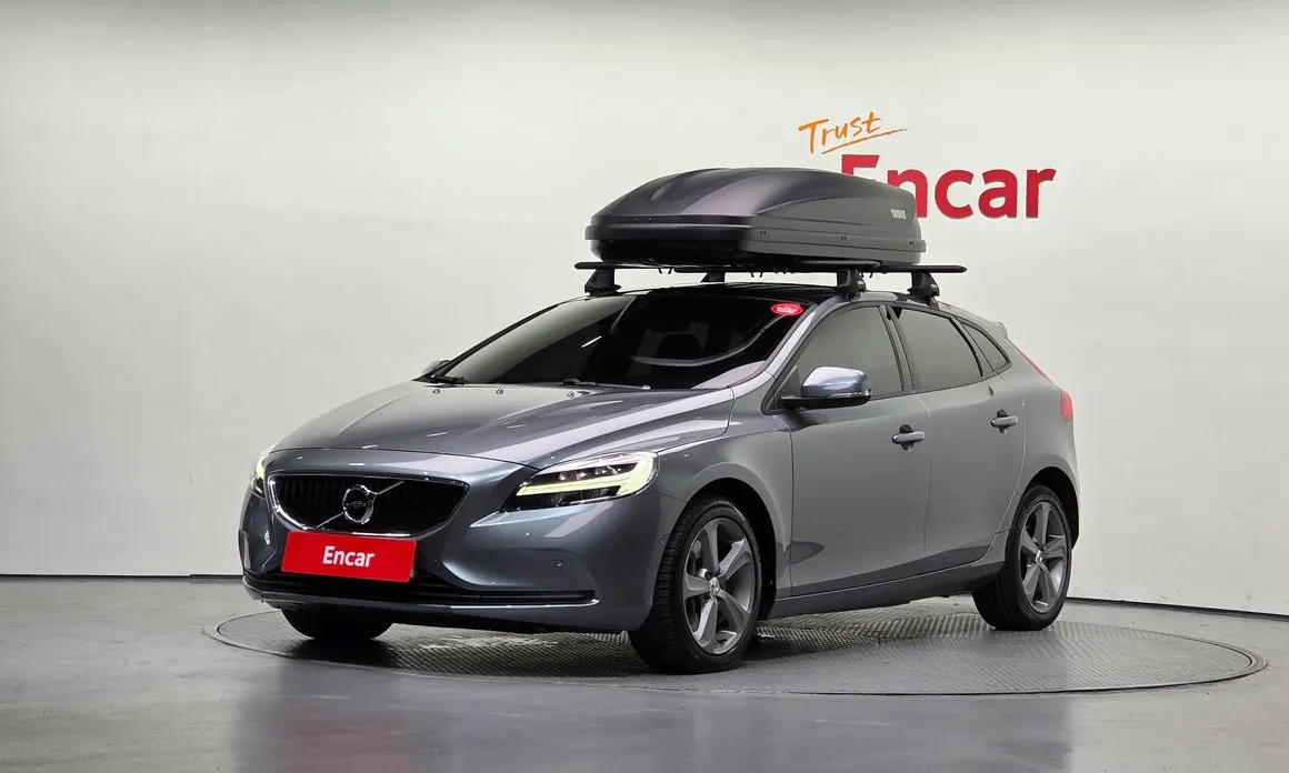 Volvo V40