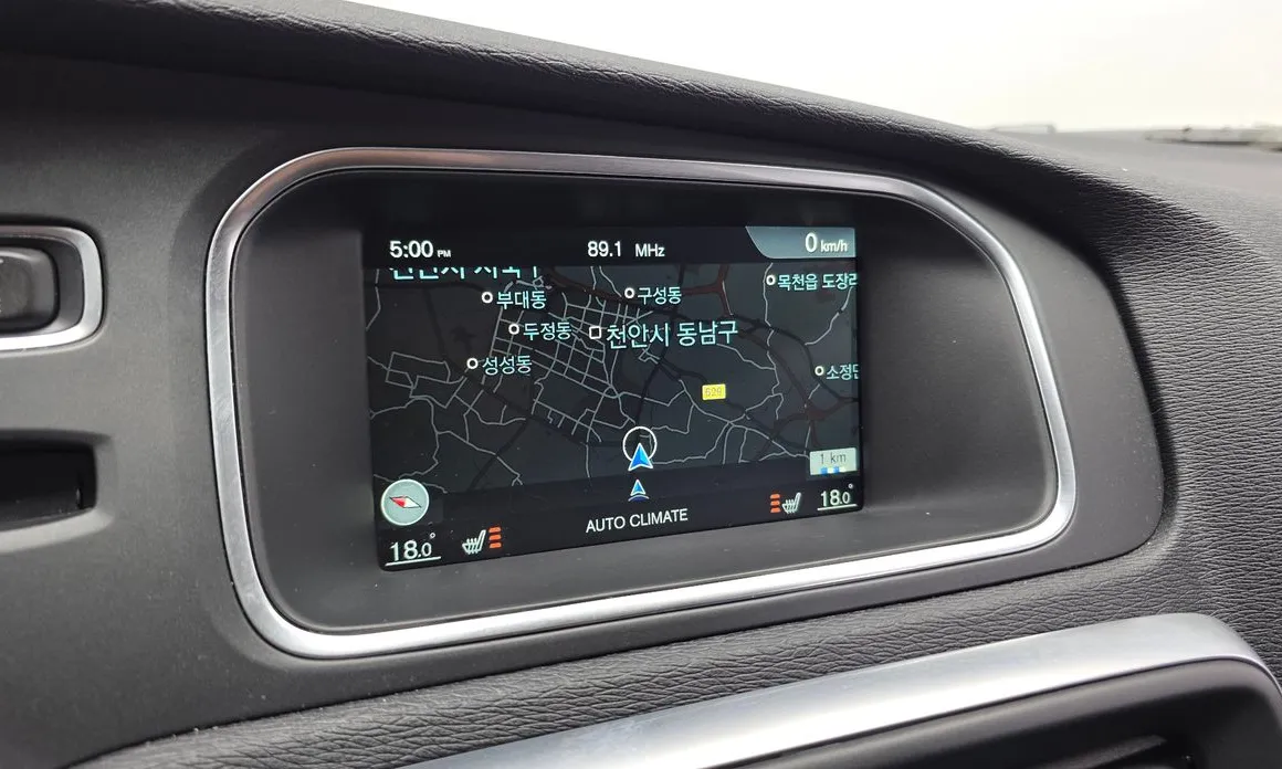 Volvo V40