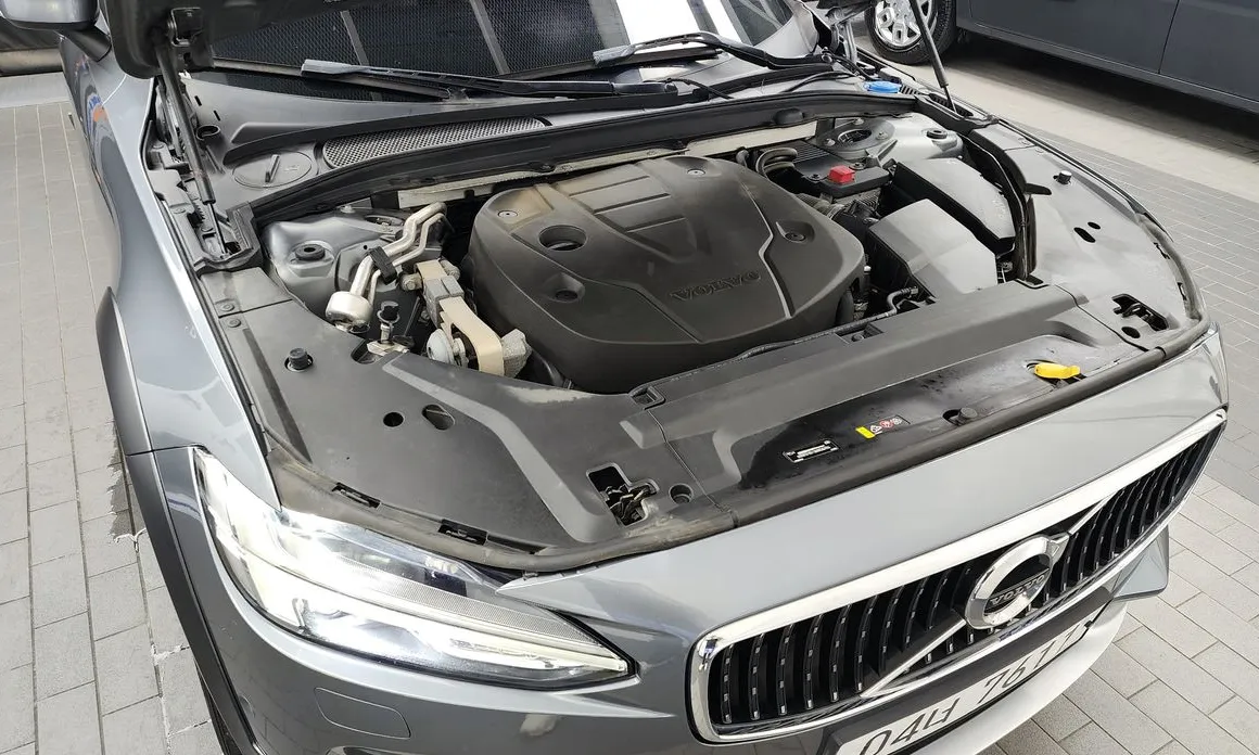 Volvo V90