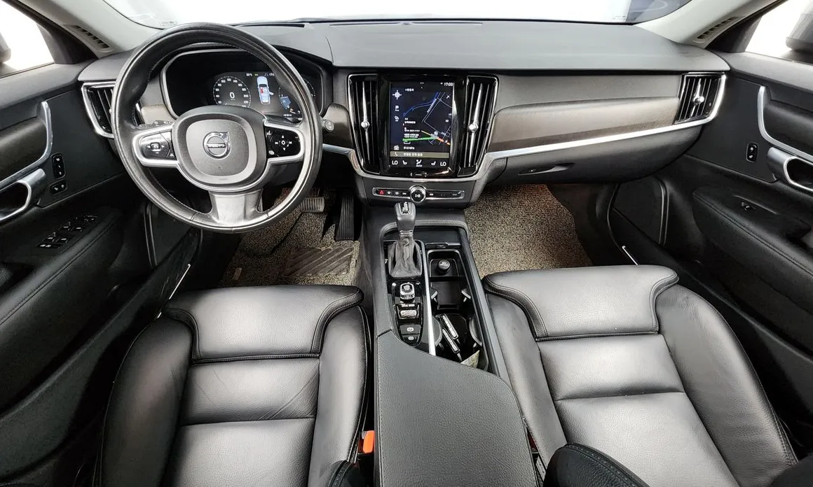 Volvo V90