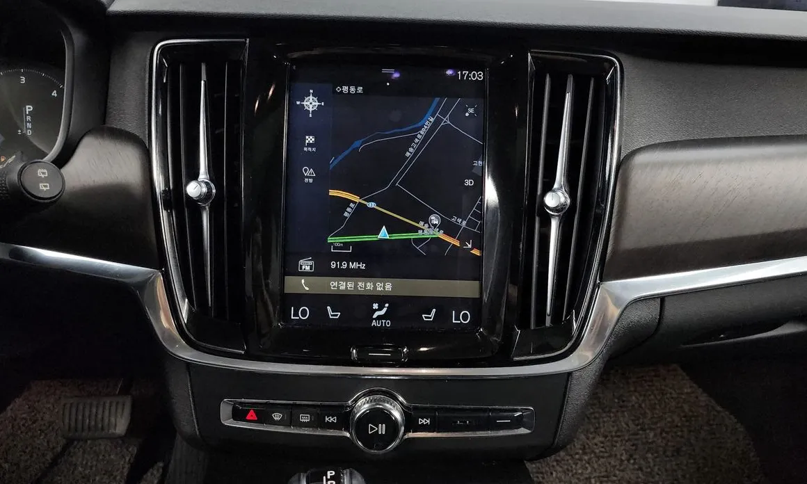 Volvo V90