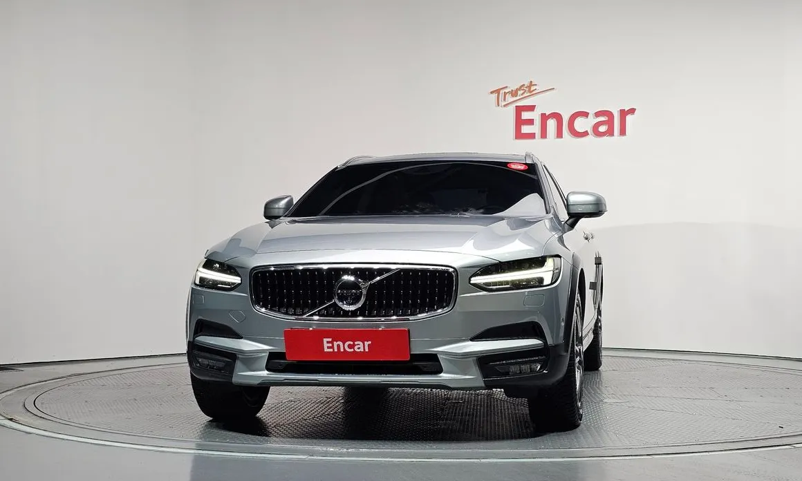 Volvo V90