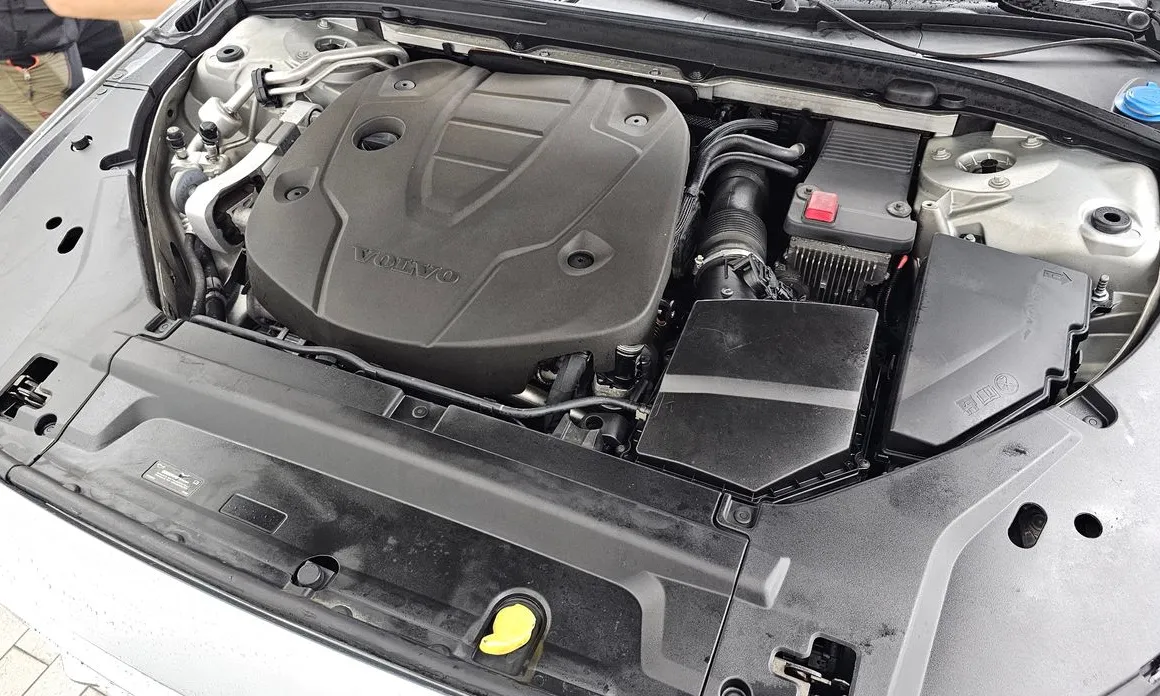 Volvo V90