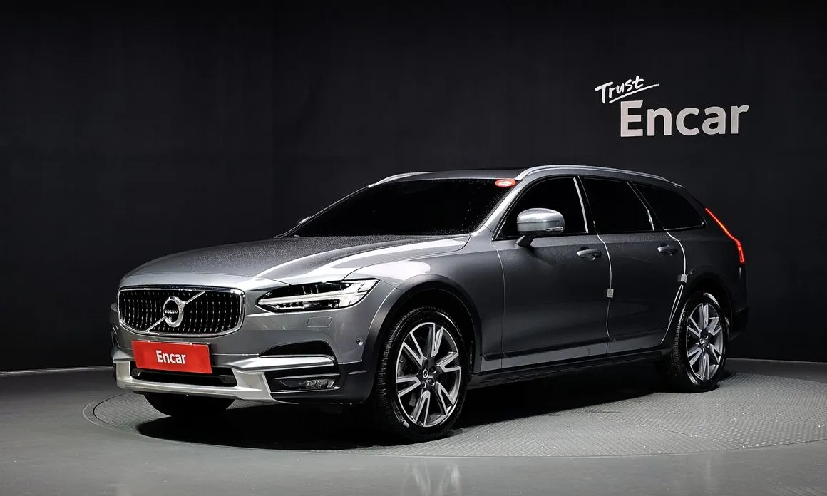 Volvo V90