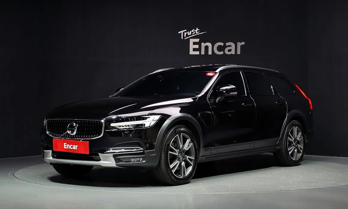 Volvo V90