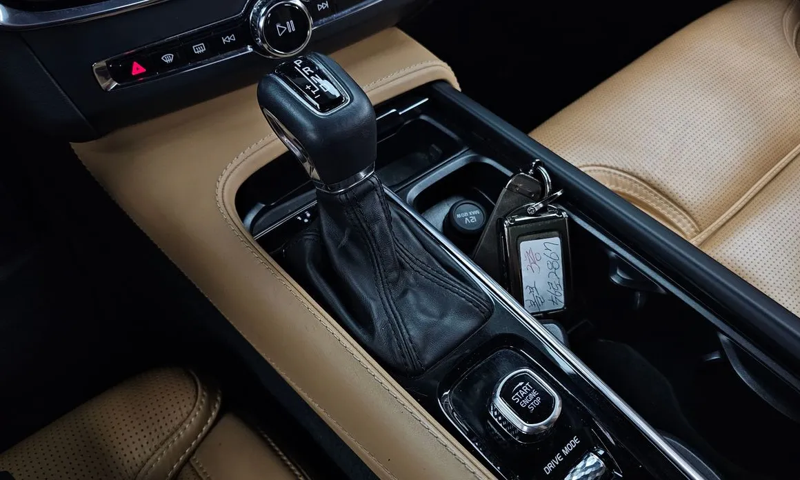 Volvo V90