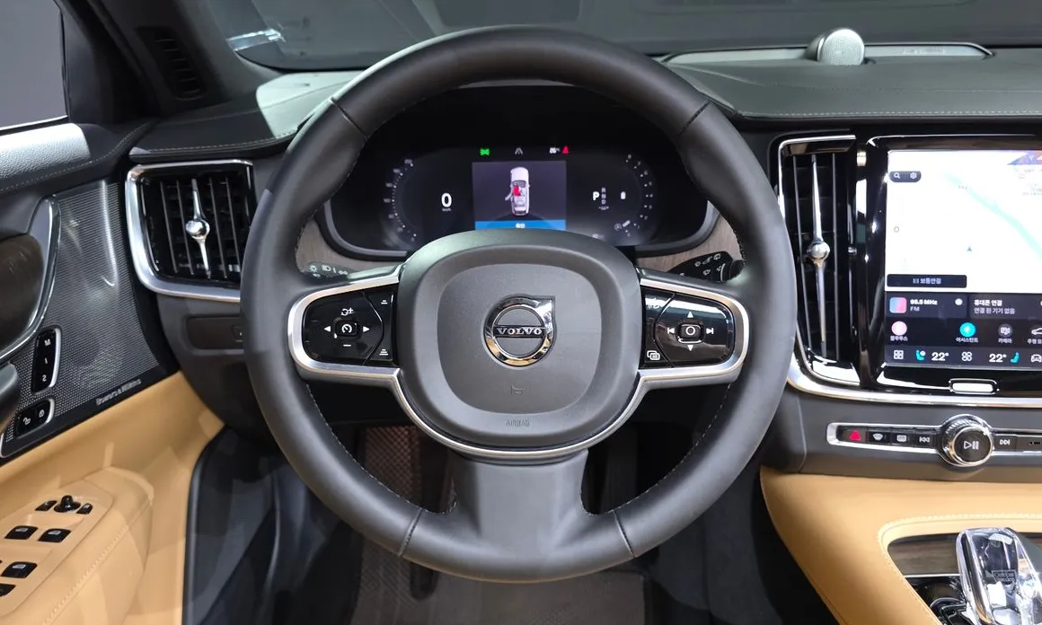 Volvo V90