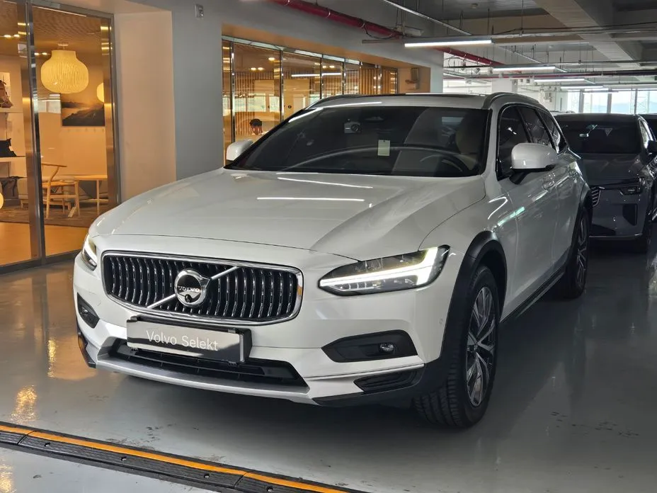 Volvo V90