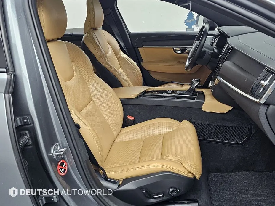 Volvo V90
