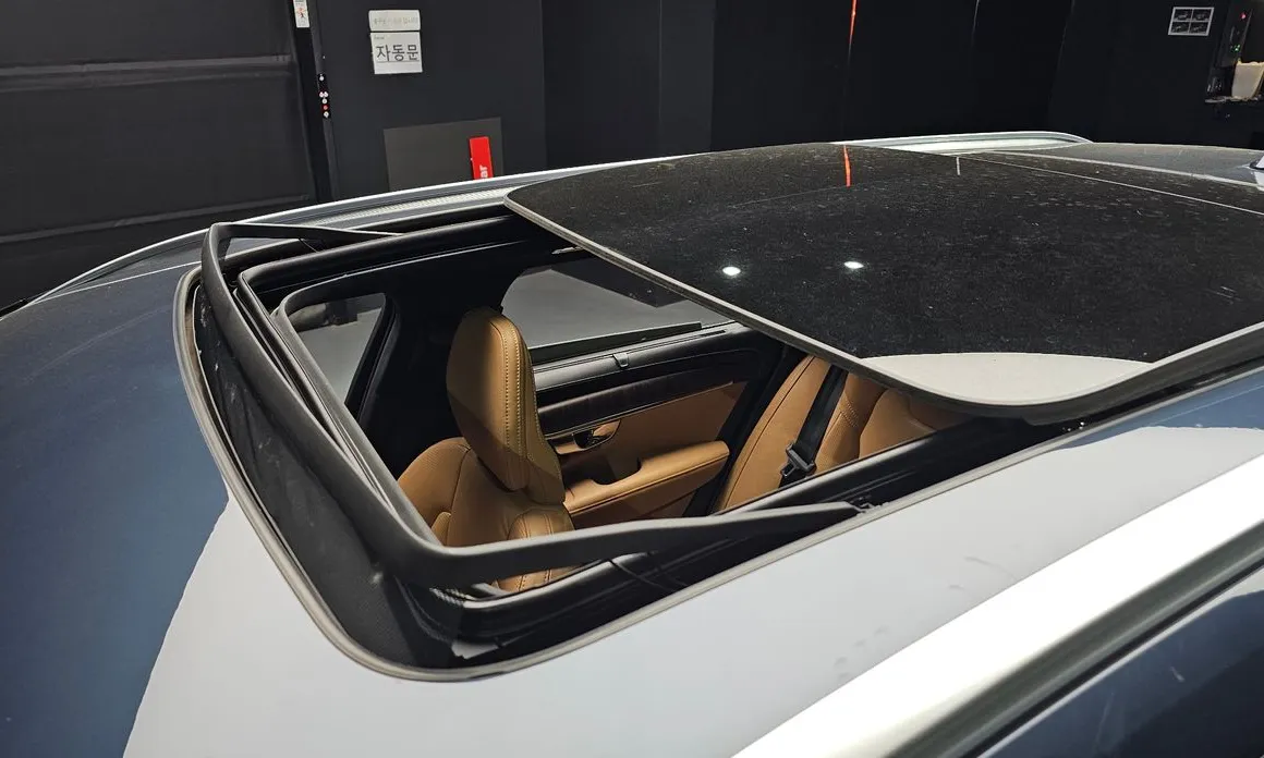 Volvo V90