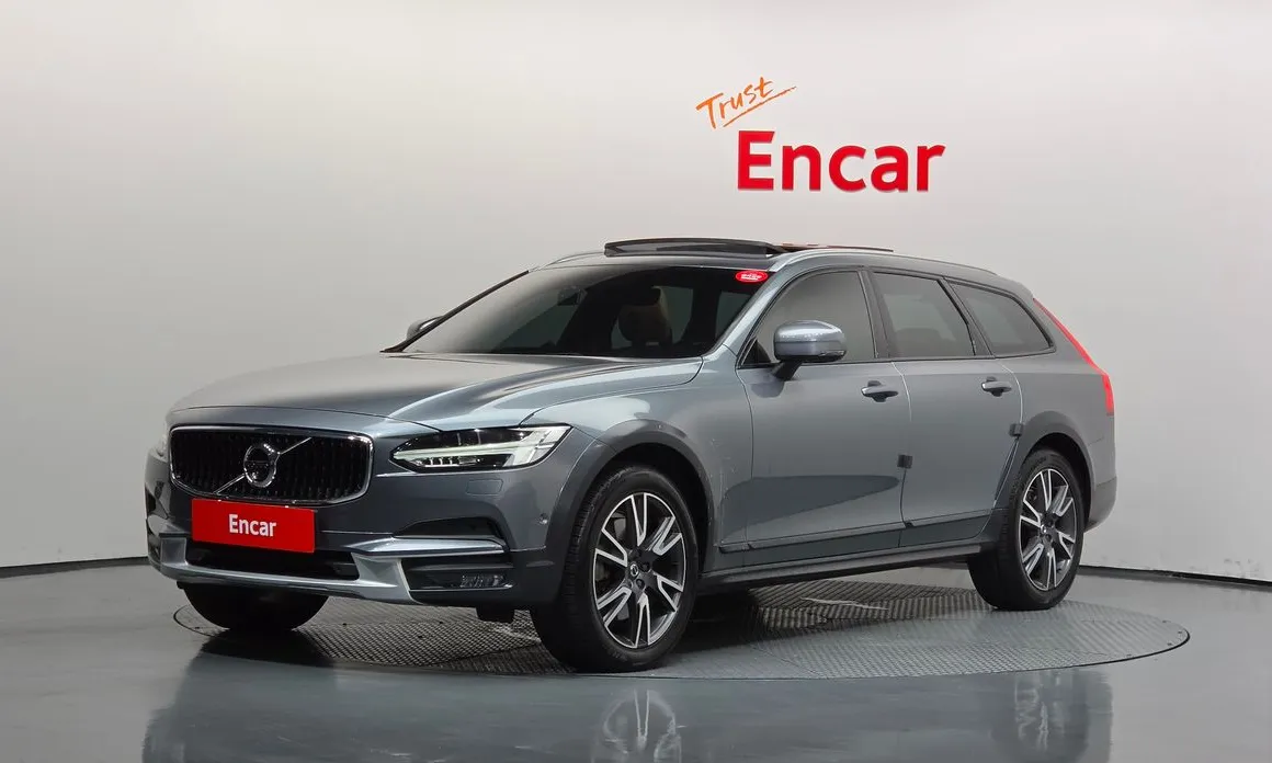 Volvo V90