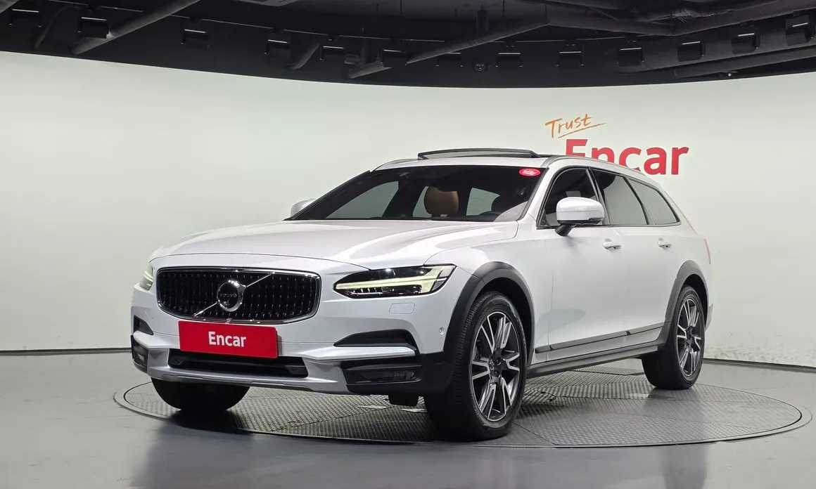 Volvo V90