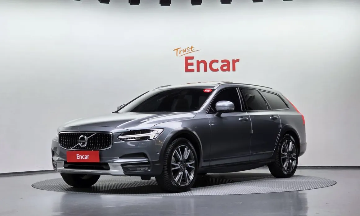Volvo V90