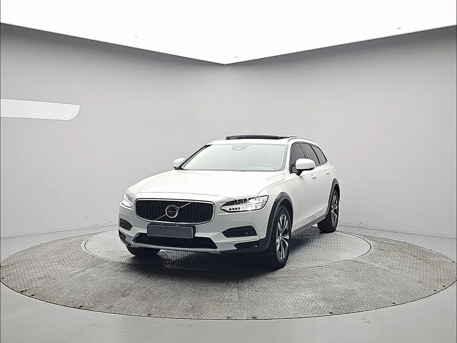 Volvo V90