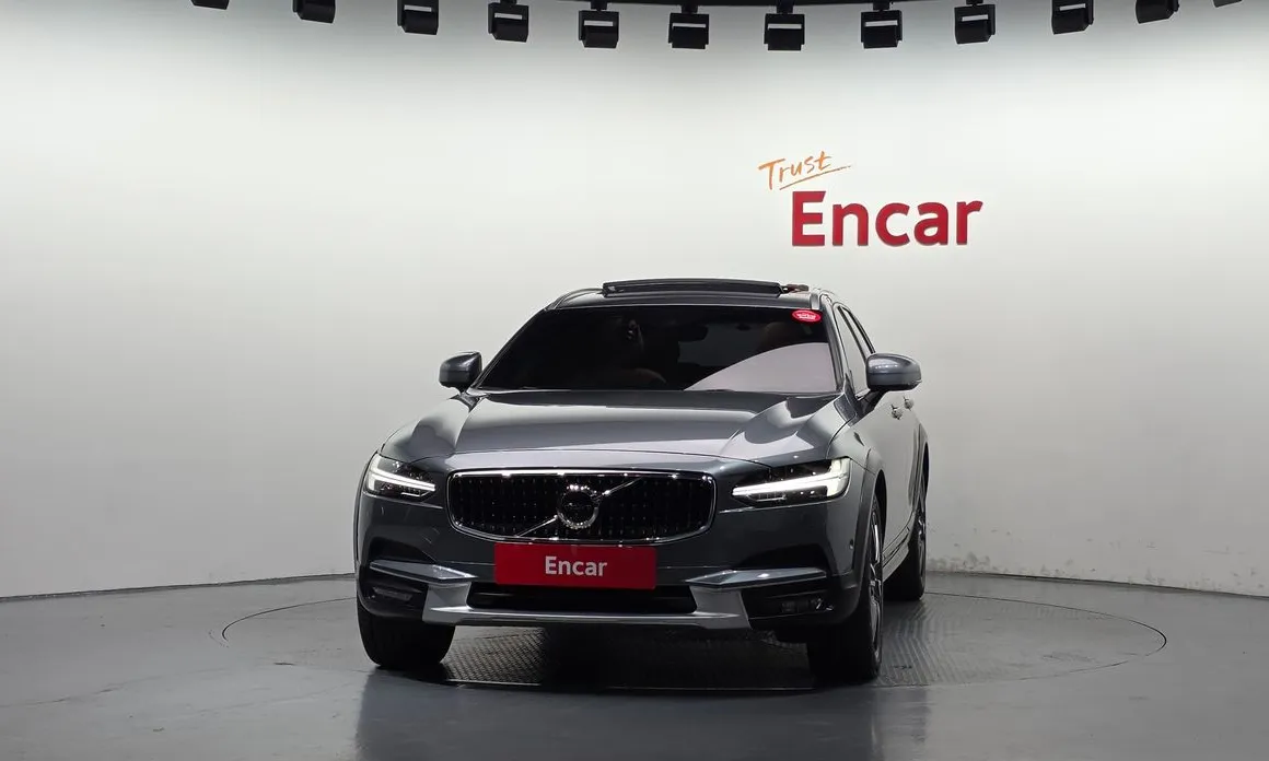 Volvo V90
