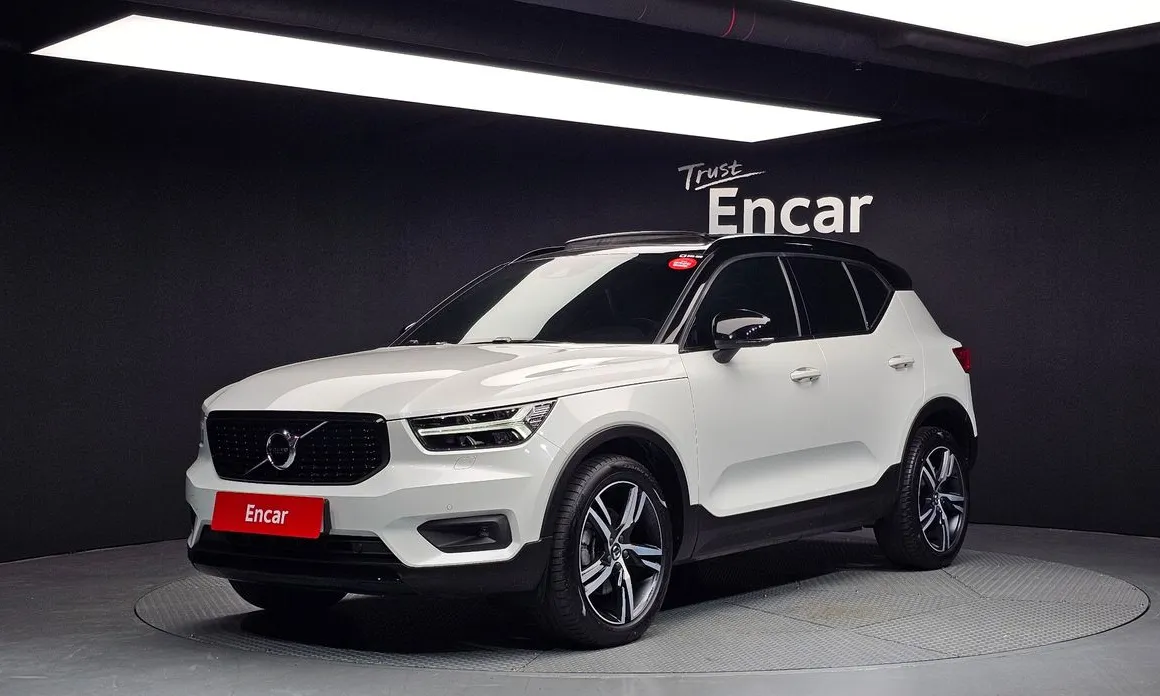 Volvo XC40