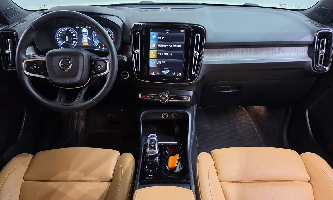 Volvo XC40