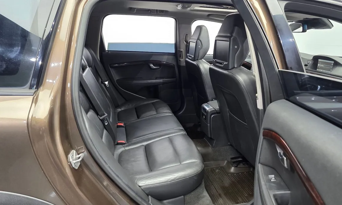 Volvo XC70