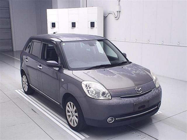 MAZDA VERISA
