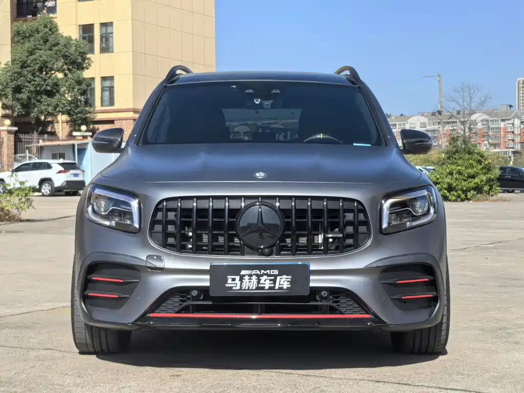 MERCEDES BENZ GLB AMG
