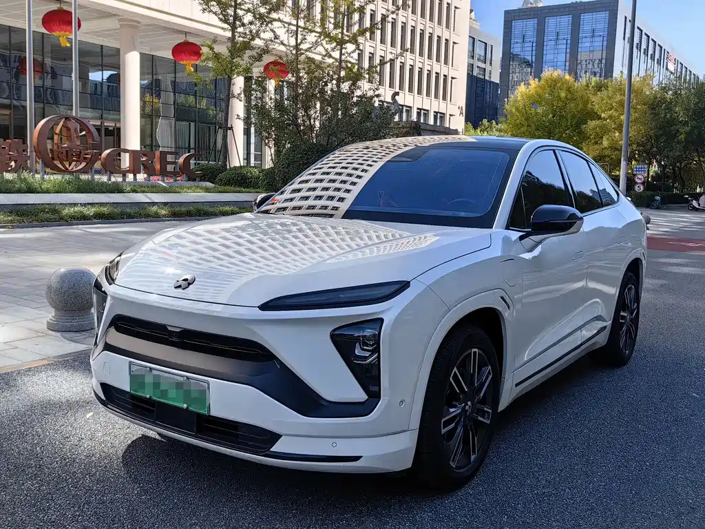 NIO EC6