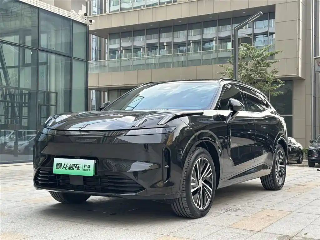 LYNK&CO 08 NEW ENERGY