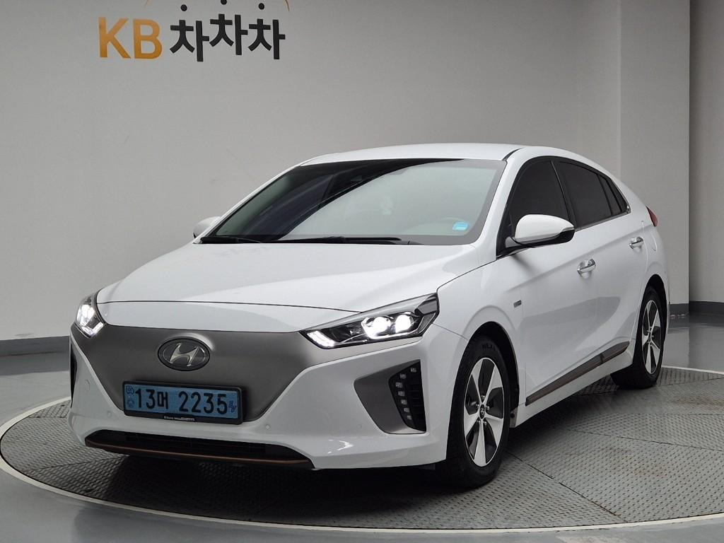 HYUNDAI IONIQ ELECTRIC