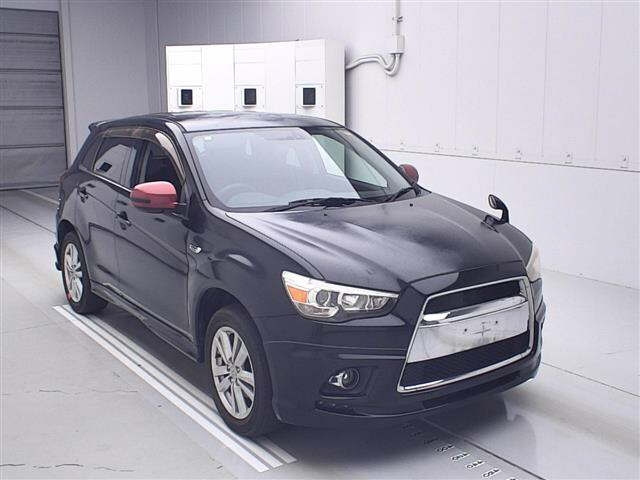 MITSUBISHI RVR