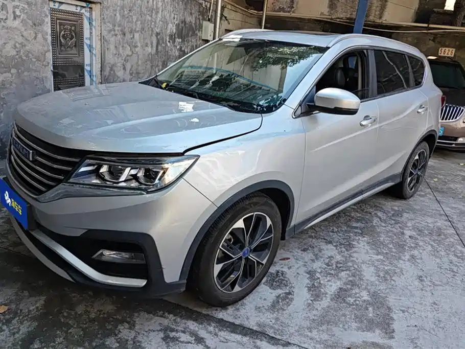 TRAUM SEEK 5 赛克5