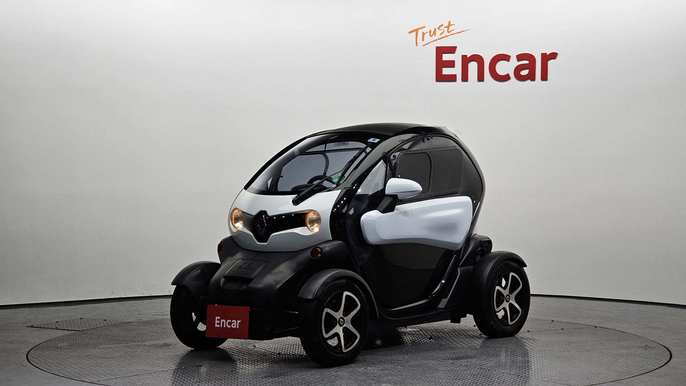 SAMSUNG TWIZY