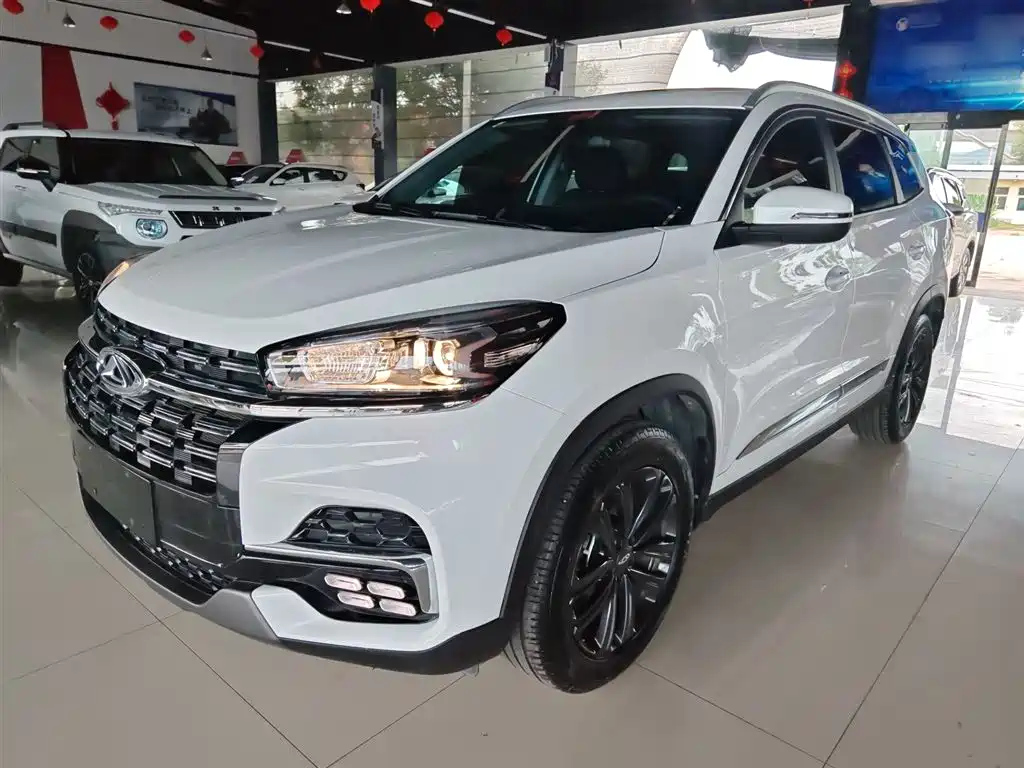 CHERY TIGGO 8
