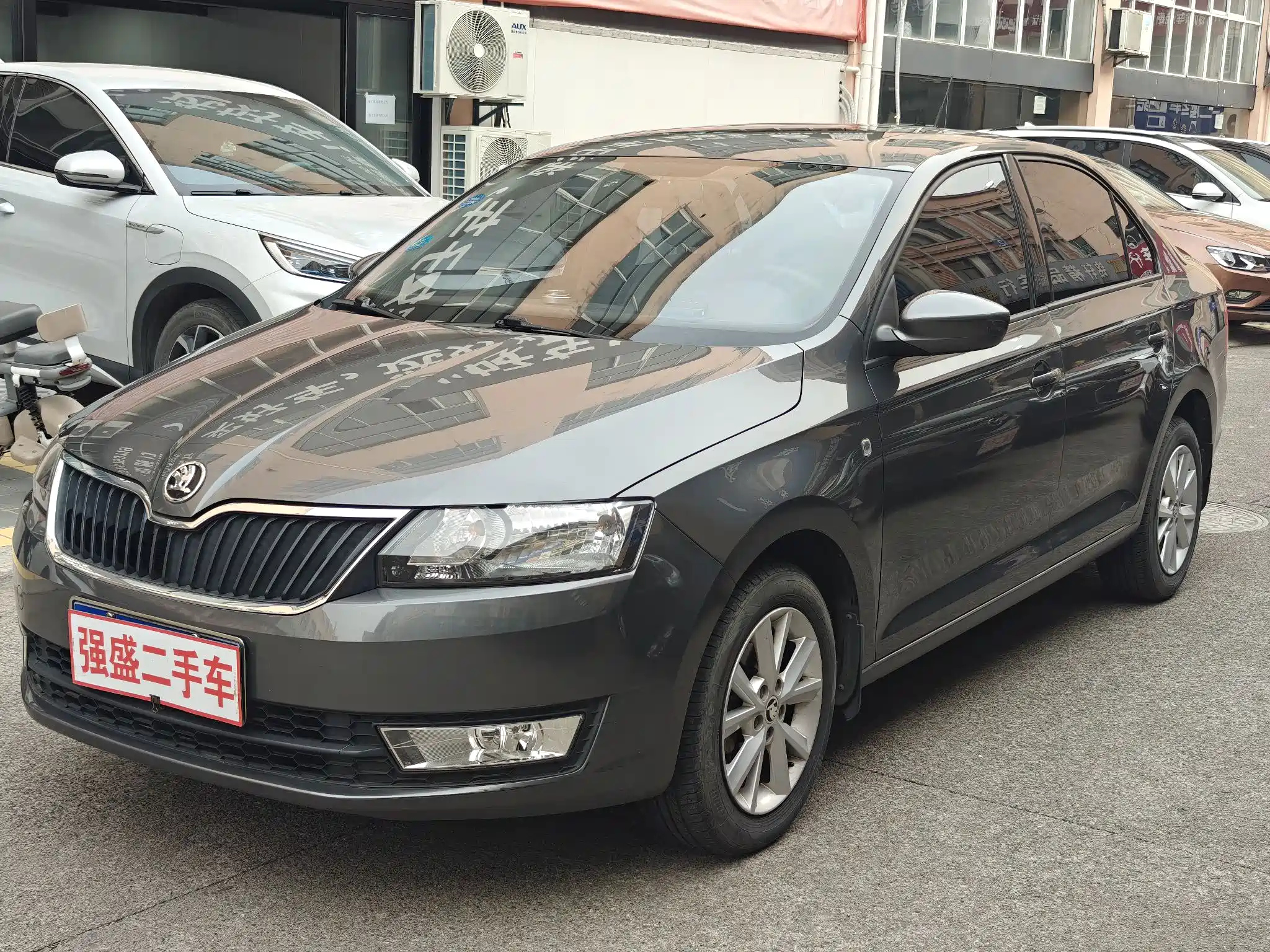 SKODA RAPID