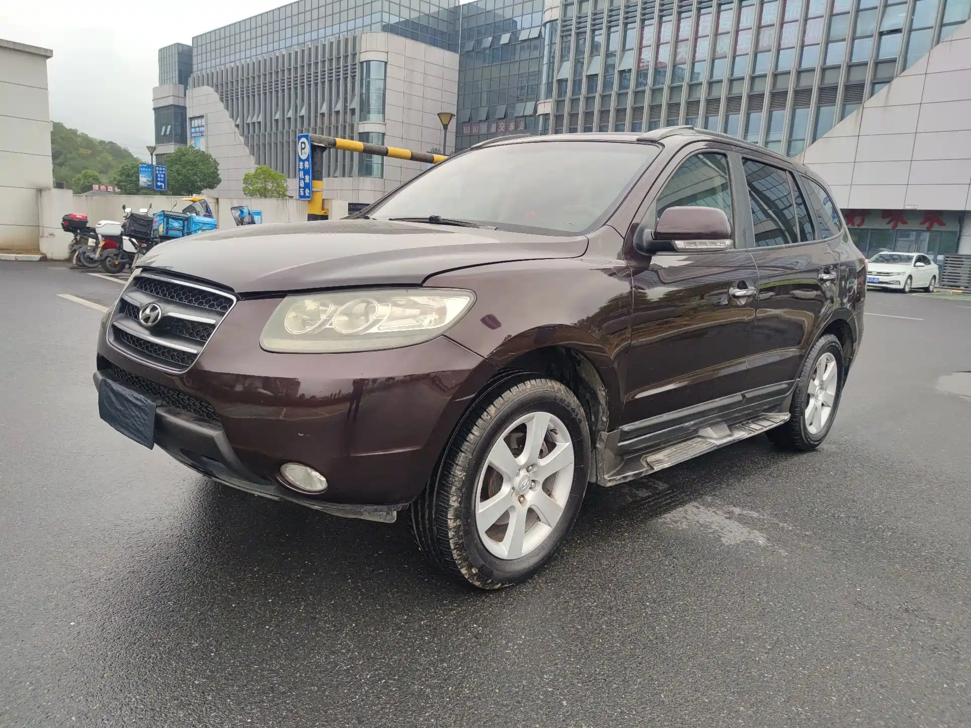 HYUNDAI SANTA FE CLASSIC