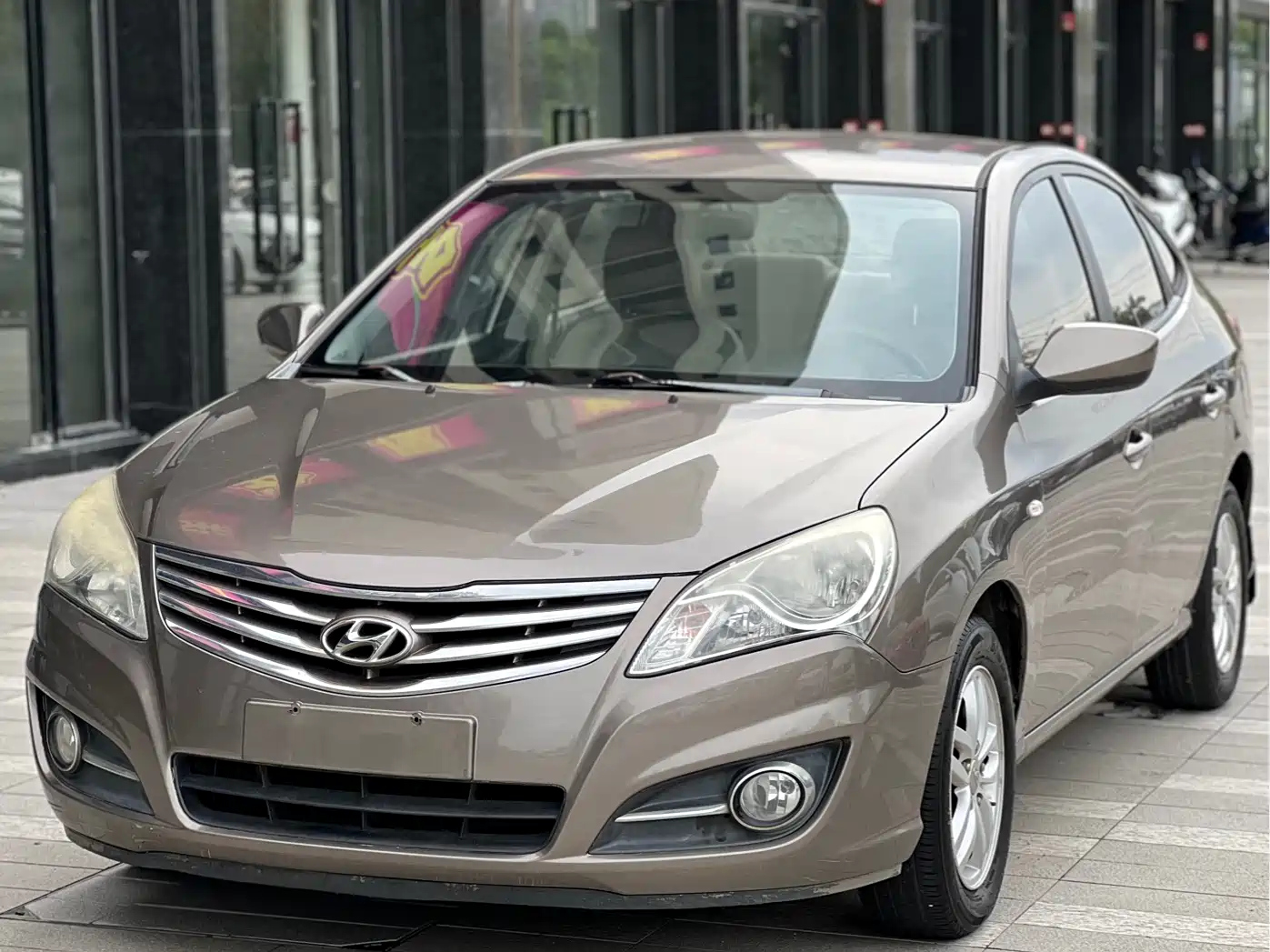 HYUNDAI ELANTRA YUEDONG