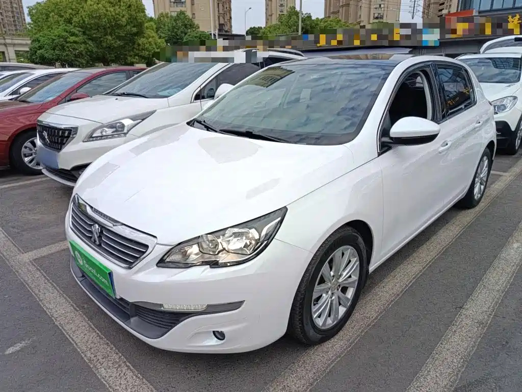 PEUGEOT 308S