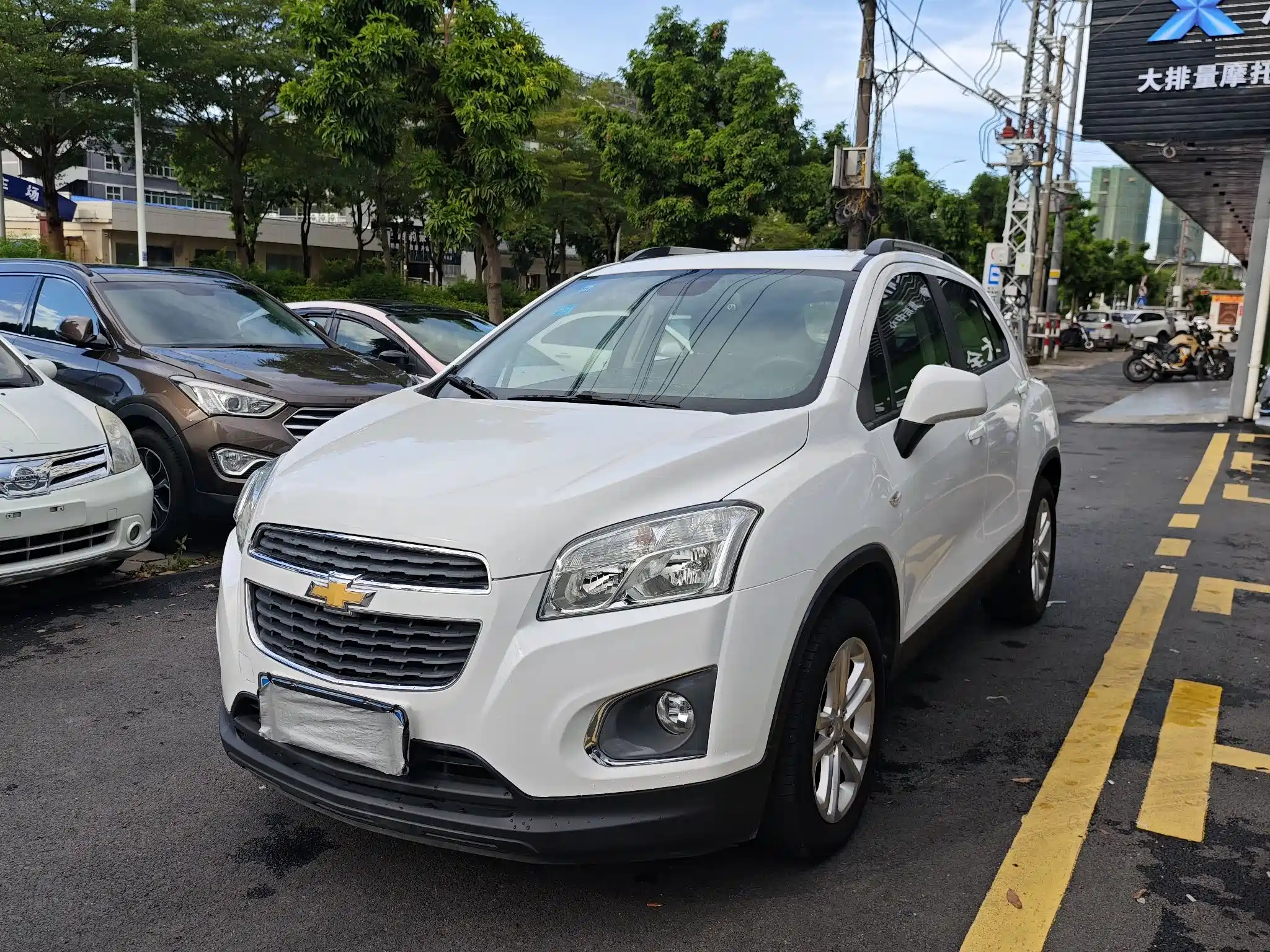 CHEVROLET TRAX