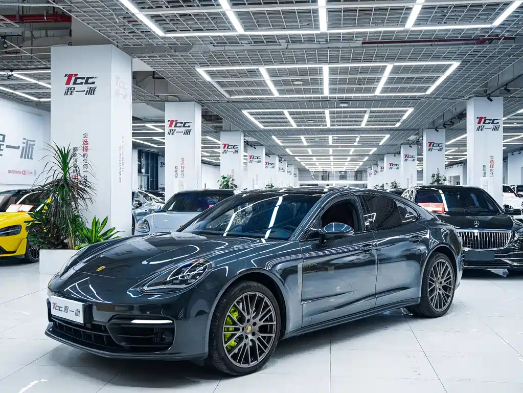 PORSCHE PANAMERA NEW ENERGY