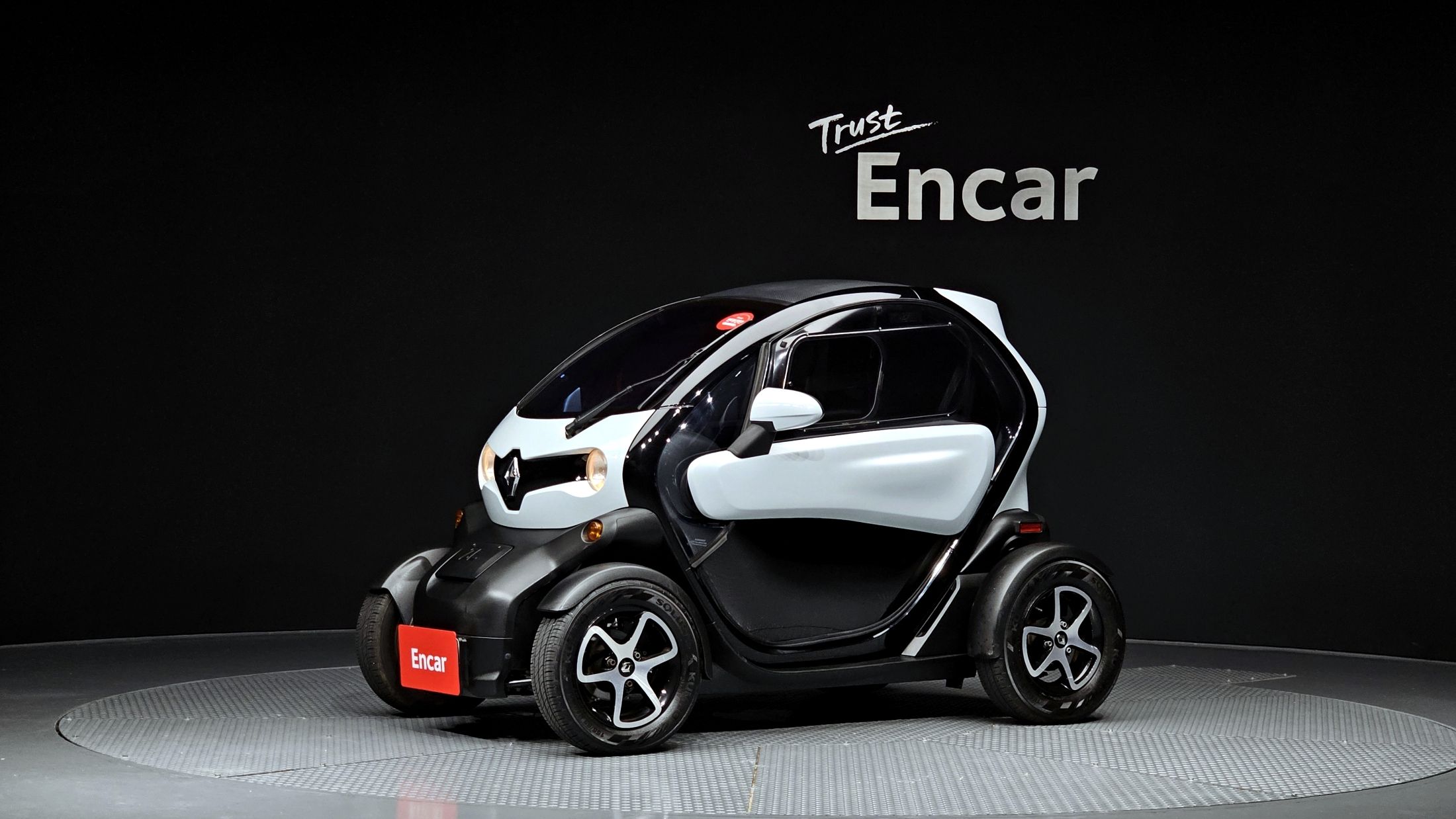 SAMSUNG TWIZY